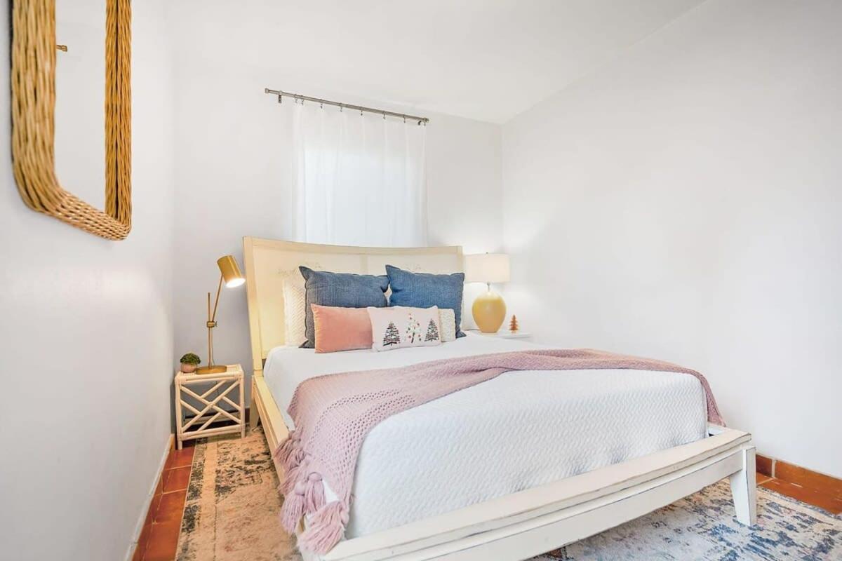 Pink House Prime Location Walk To Downtown Dogs Ok Saint Augustine Exterior foto